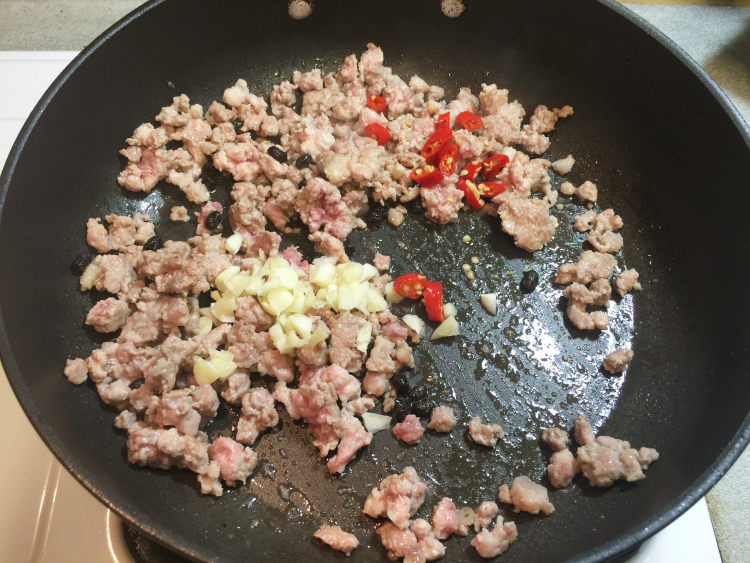 皮蛋苍蝇头步骤9