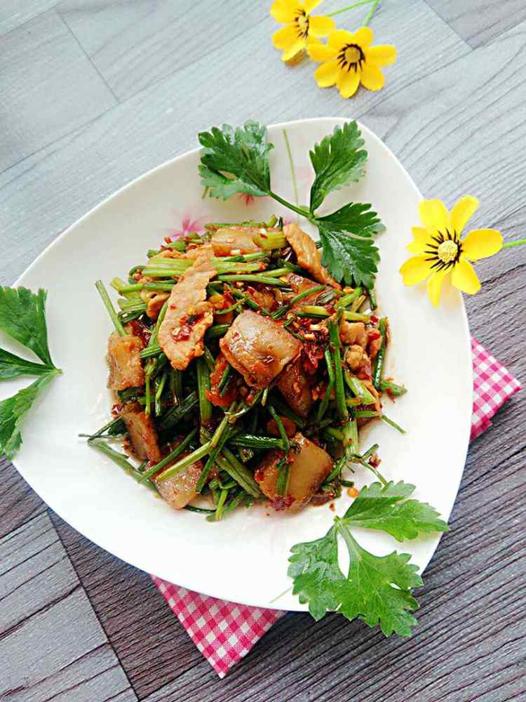 芹菜炒肉步骤10