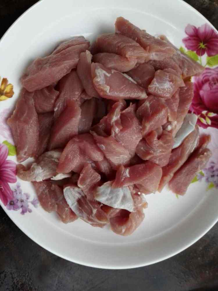 软炸里脊肉步骤1