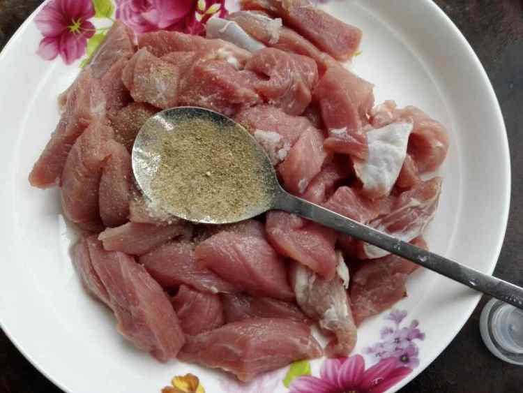 软炸里脊肉步骤4