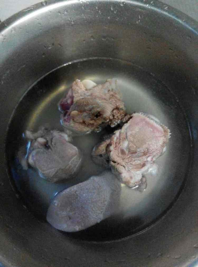卤猪舌步骤3