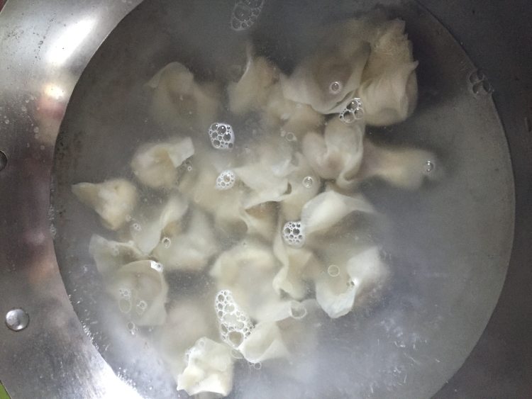 香菇猪肉馄饨步骤8