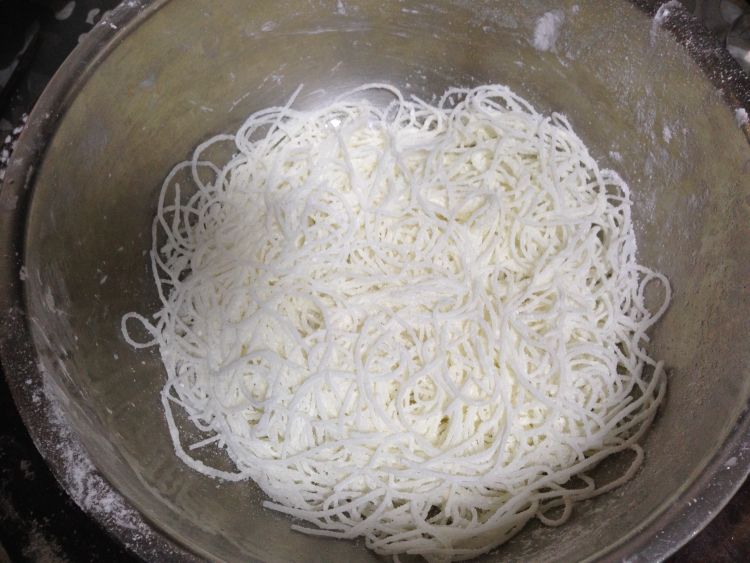 韭菜鸡蛋炒粉丝步骤4