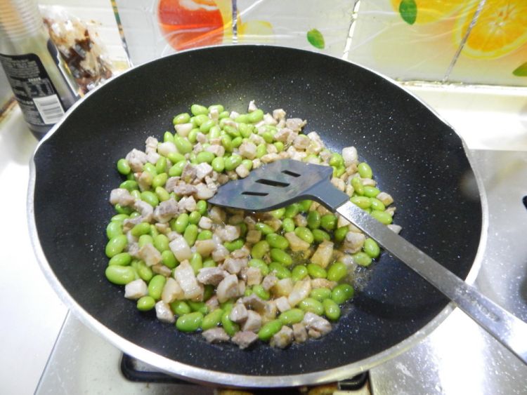 毛豆茄子烧肉丁步骤7