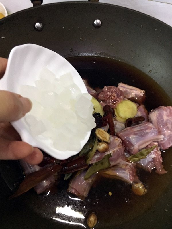 自制周黑鸭鸭脖步骤6