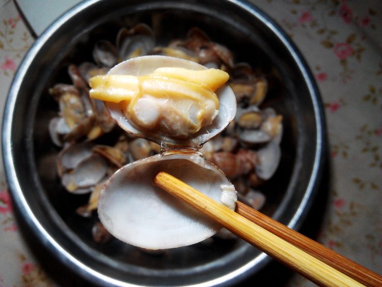 清炒蛤蜊步骤5