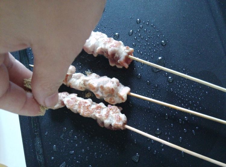 孜然烤肉串步骤7