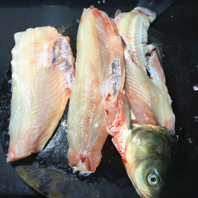 川味酸菜鱼步骤3