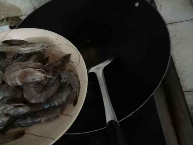 香辣炒虾步骤4