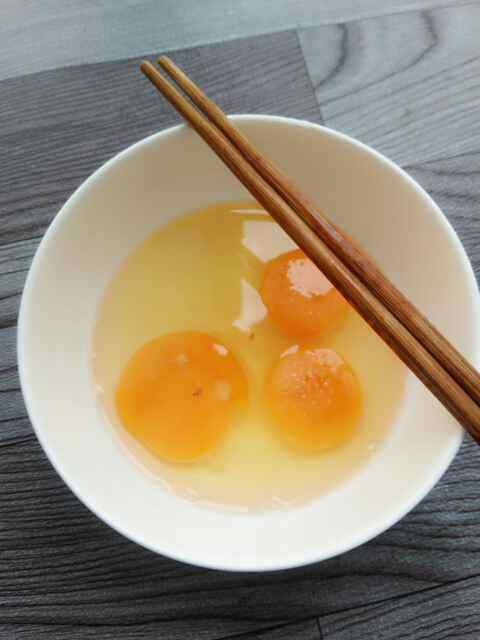 酸扁豆炒蛋步骤3