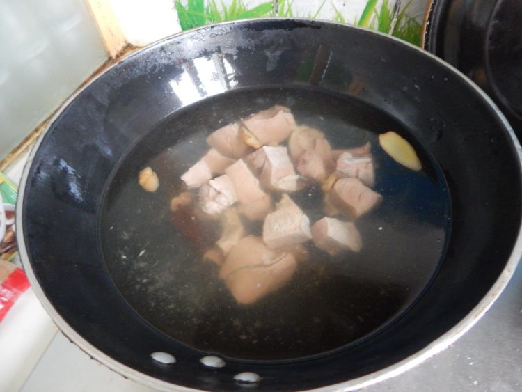 土豆胡萝卜烧牛肉步骤6