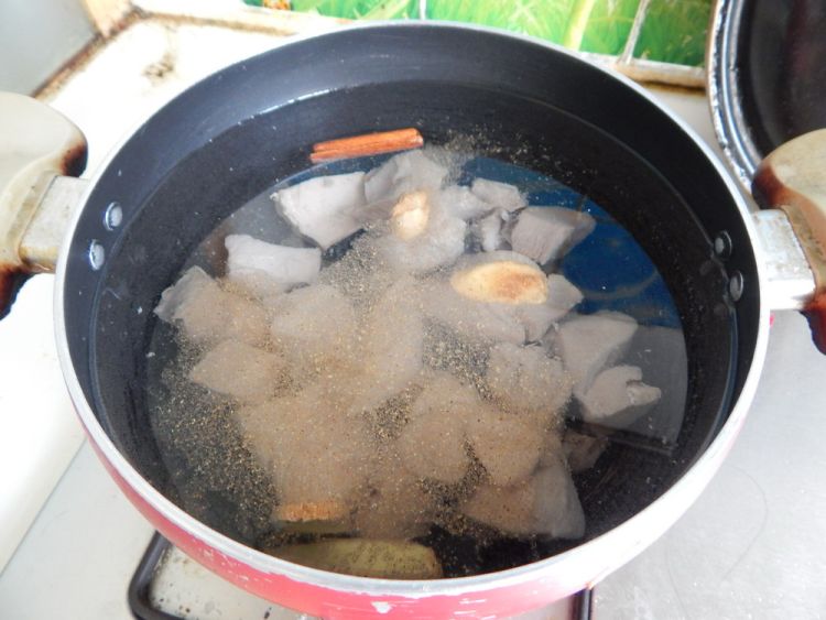 土豆胡萝卜烧牛肉步骤5