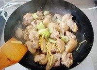 红烧孜然鸡翅步骤3