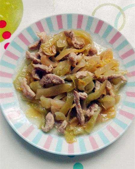 瘦肉炒咸菜步骤6