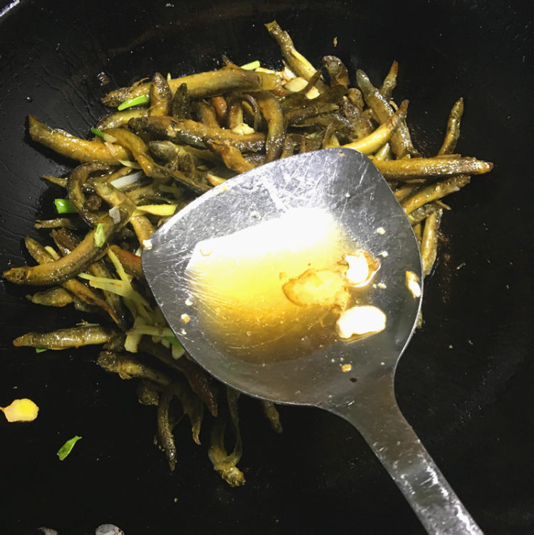 豆腐焖泥鳅步骤8