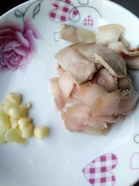 韭菜炒肉步骤2