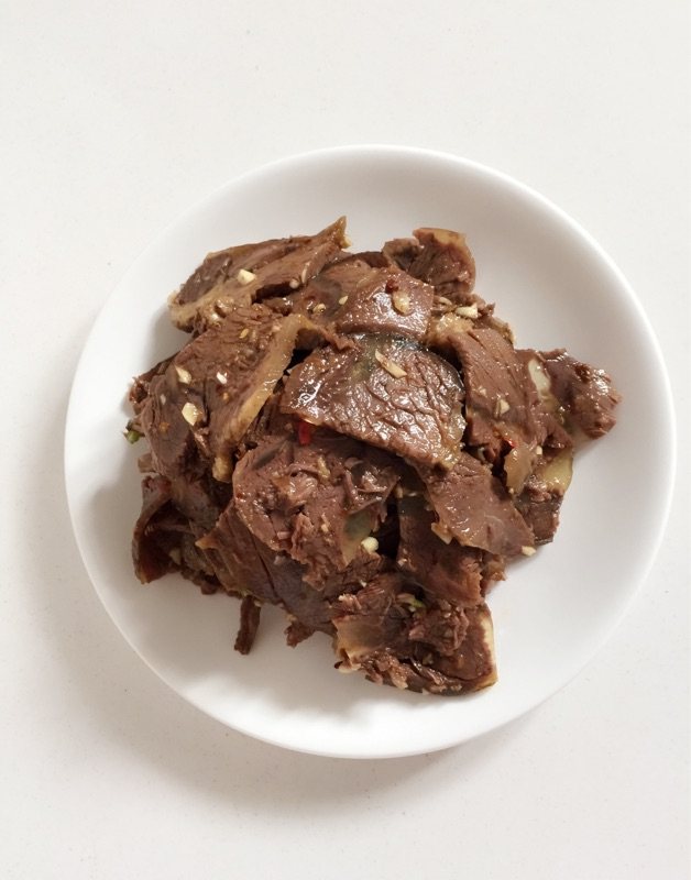 凉拌牛肉步骤6
