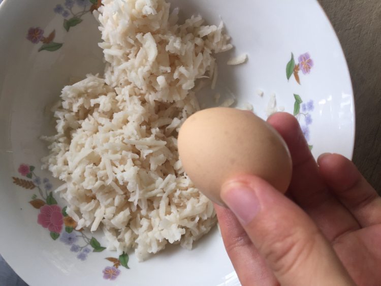 香煎鸡蛋藕饼步骤4