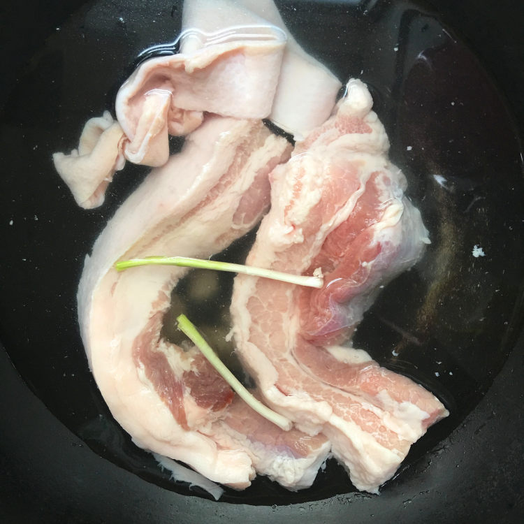 五香卤肉饭步骤4