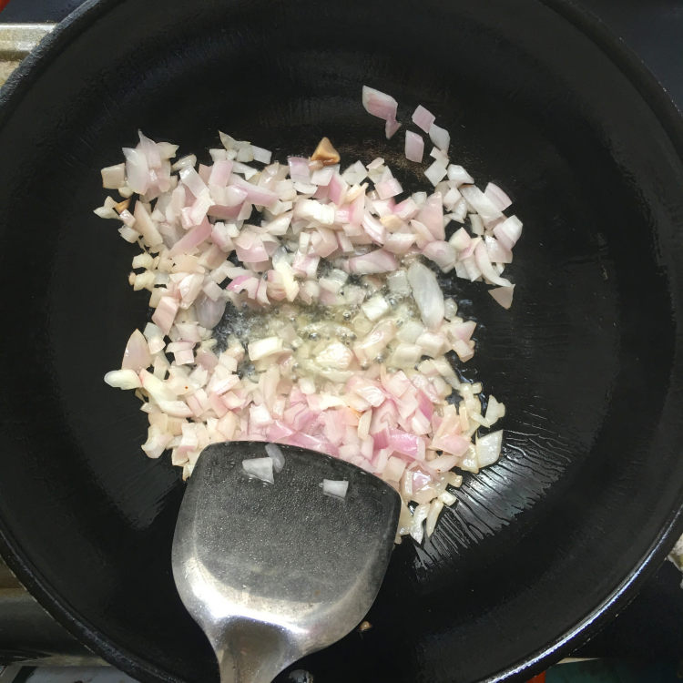 五香卤肉饭步骤7