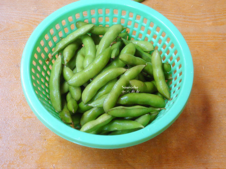 柠檬五香毛豆步骤1