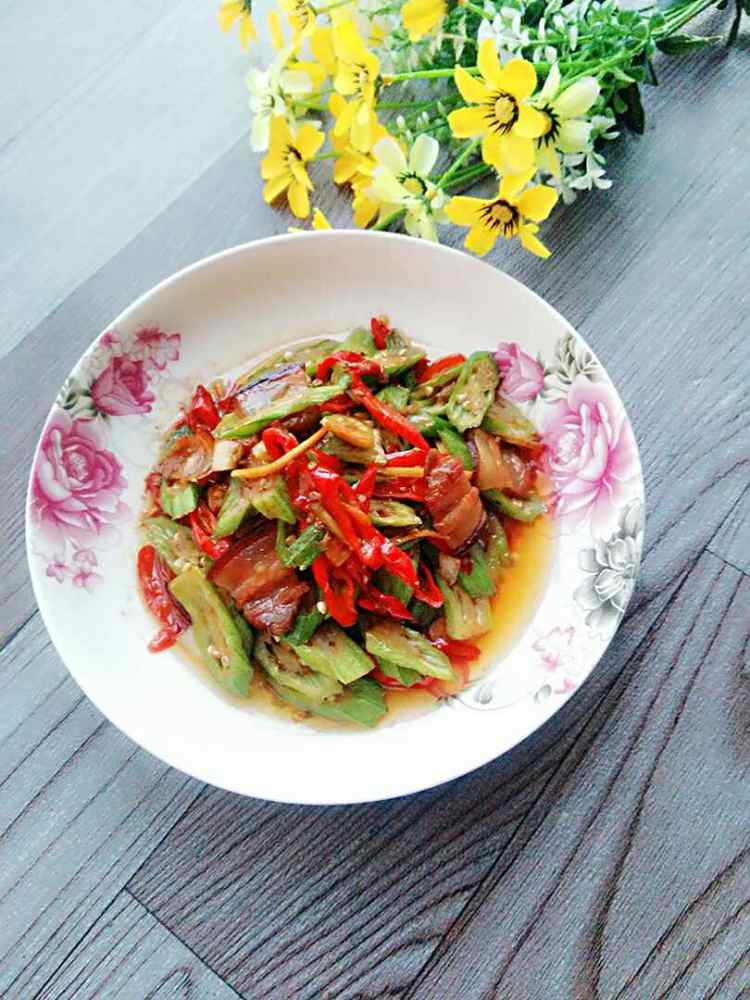 秋葵炒腊肉步骤10