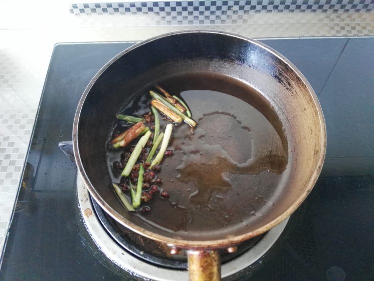 葱油拌海带步骤9