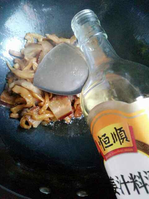 腊肉炒萝卜干步骤10