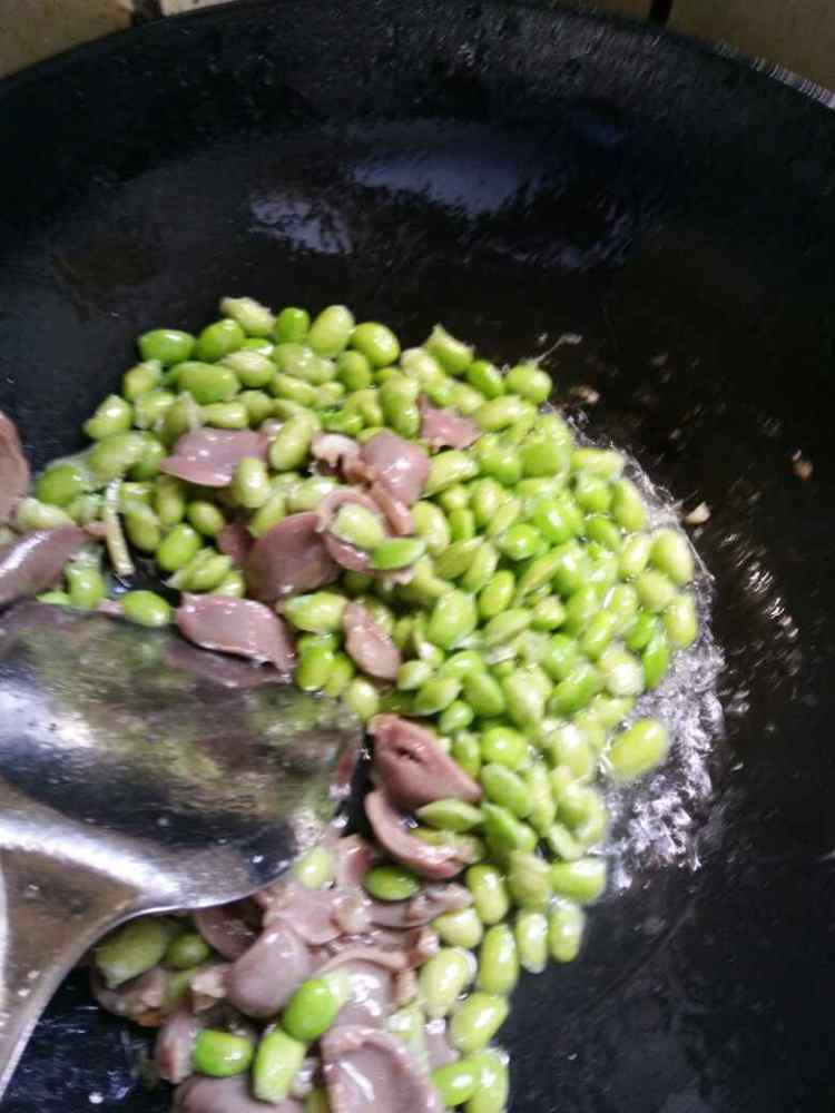 毛豆炒鸭胗步骤7