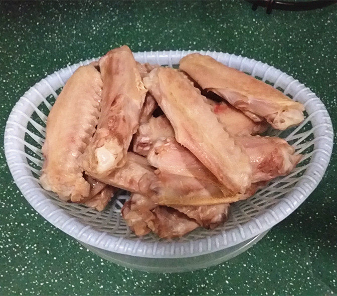 黄豆煲鸭翅步骤7