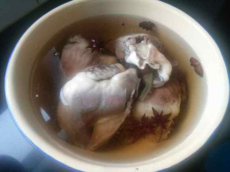 卤猪心步骤9
