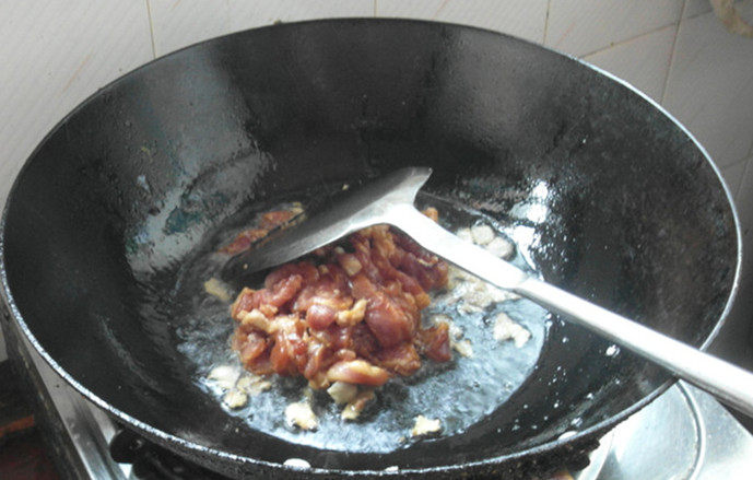 双椒肉丝炒冬笋步骤8