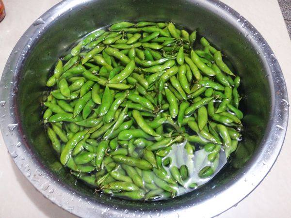 香卤毛豆步骤1