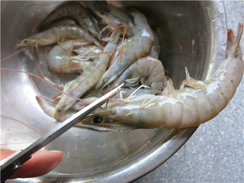 香酥大海虾步骤1