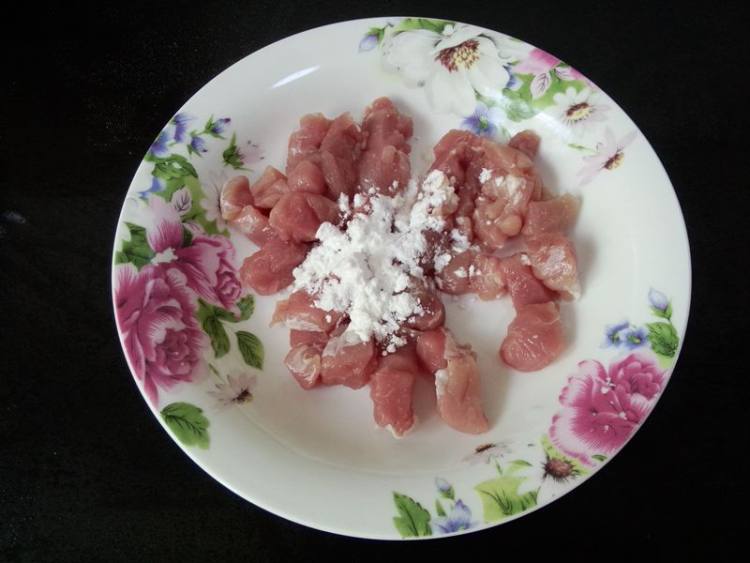 腰肉炒三丁步骤4