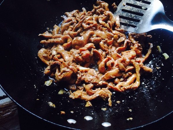 麻辣鸡丝步骤5
