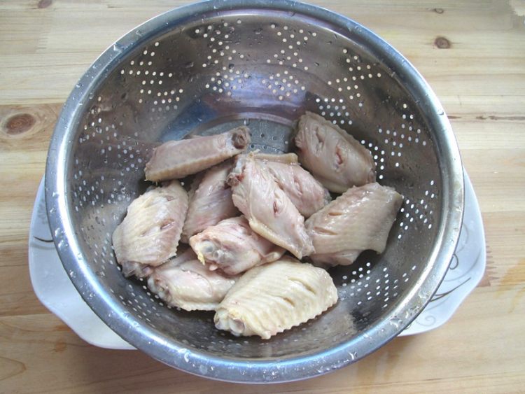简易版卤鸡中翅步骤3