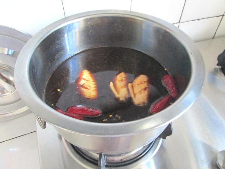 简易版卤鸡中翅步骤5