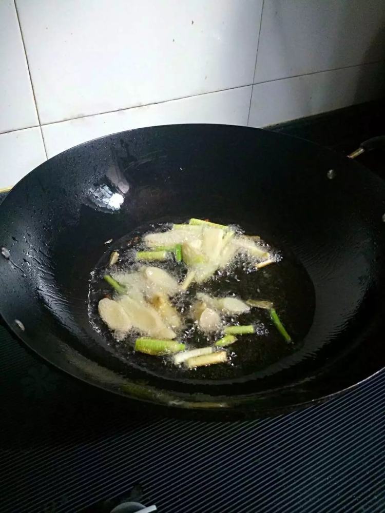 竹烧鸡步骤2