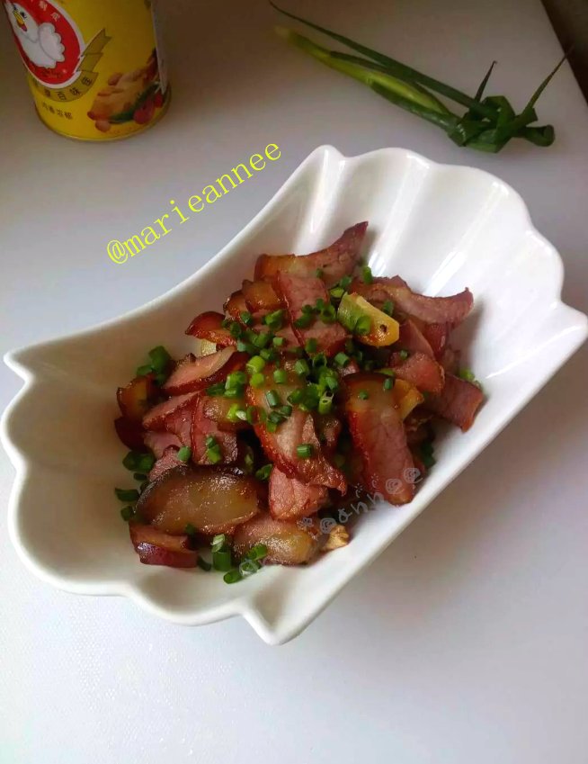 炒三湘腊肉步骤5