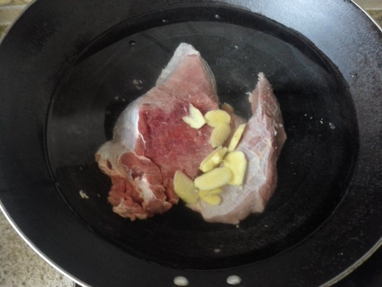 简易卤牛肉步骤3