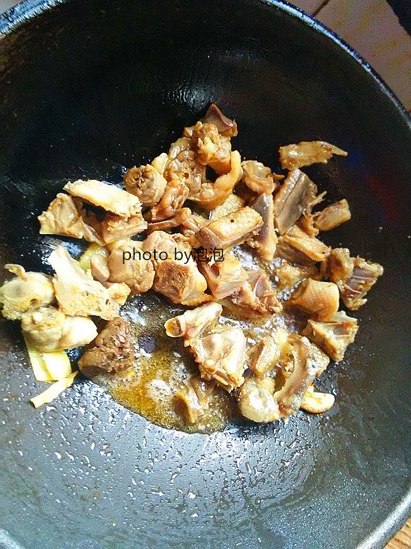 黄豆烧鸭步骤7
