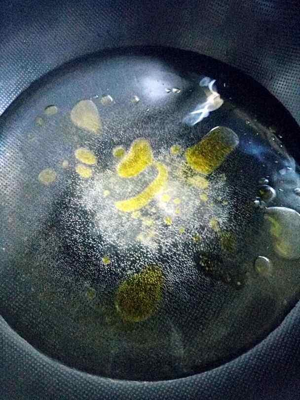 凉拌麻辣秋葵步骤3