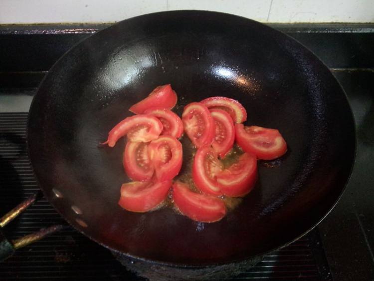 腊肉香菇炖杂蔬步骤7