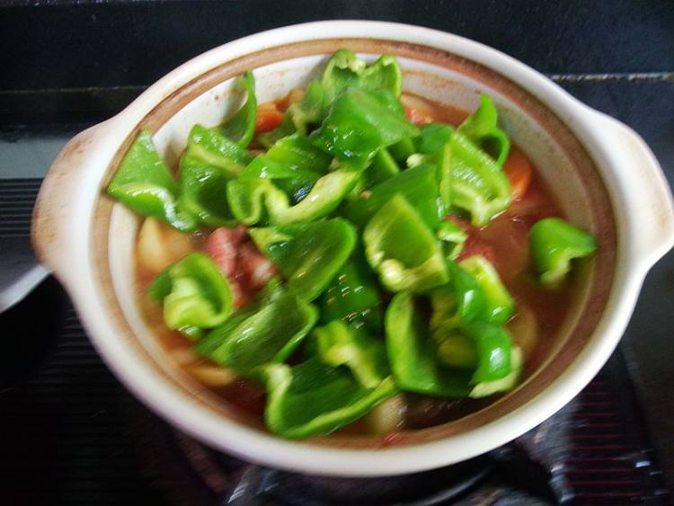 腊肉香菇炖杂蔬步骤14