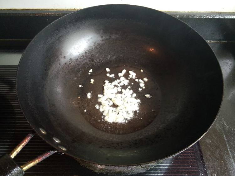茄汁金钩虾步骤5