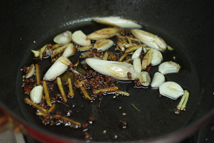 麻辣吮指毛豆步骤4