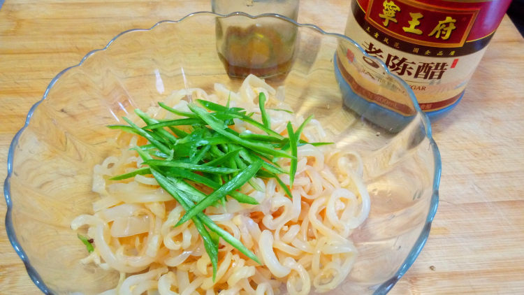 老醋海蜇丝步骤7