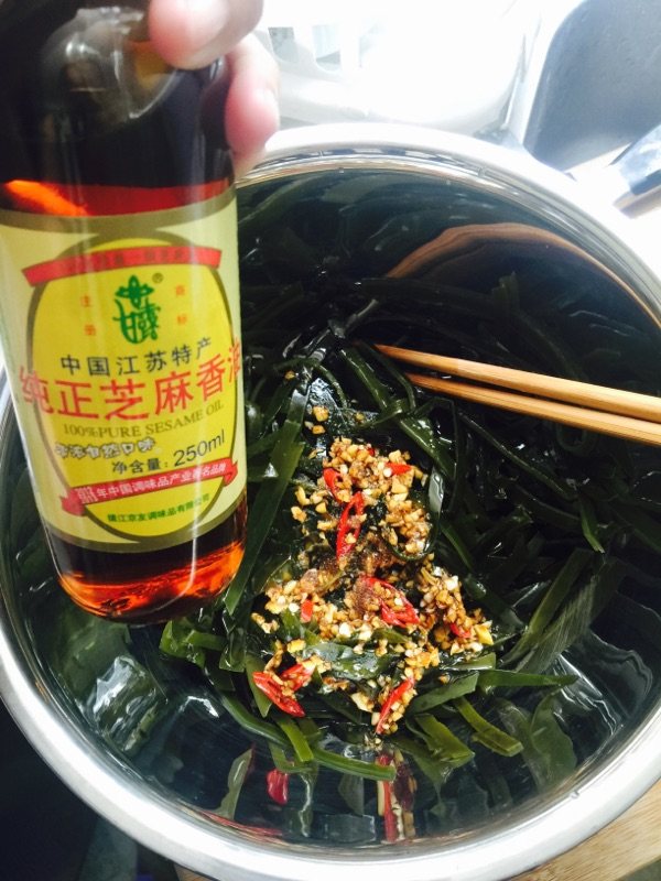 简易美味凉拌海带丝步骤4