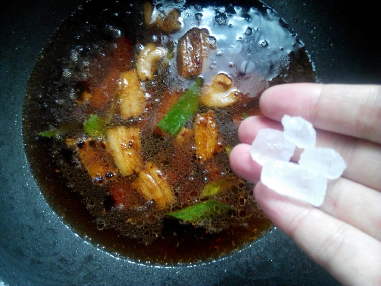 红烧肉炖豆角步骤8